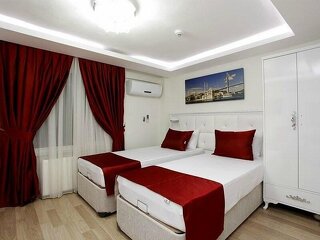 İstanbul Beyoğlu Taksim İstiklal Caddesinde 33 Yataklı Devren Satılık Butik Otel