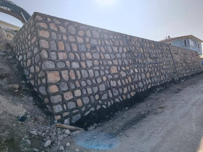 Istinat Duvari Taş Duvar ve Taş Örme İşleri Ustası ve Ekibi